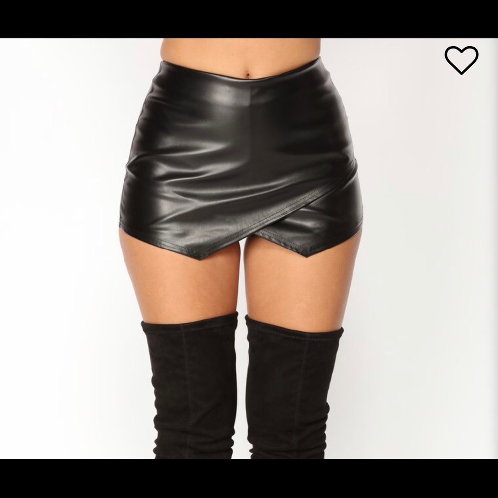 Express Black Leather Skort